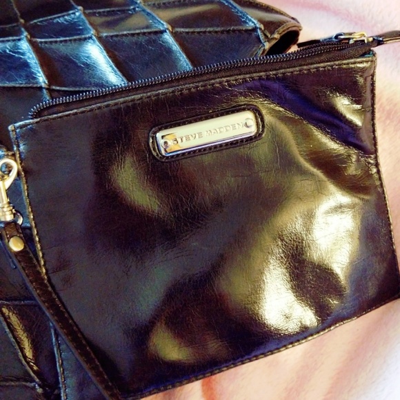 Steve Madden Handbags - 🆕 Vintage Steve Madden Large Bag w/coin purse